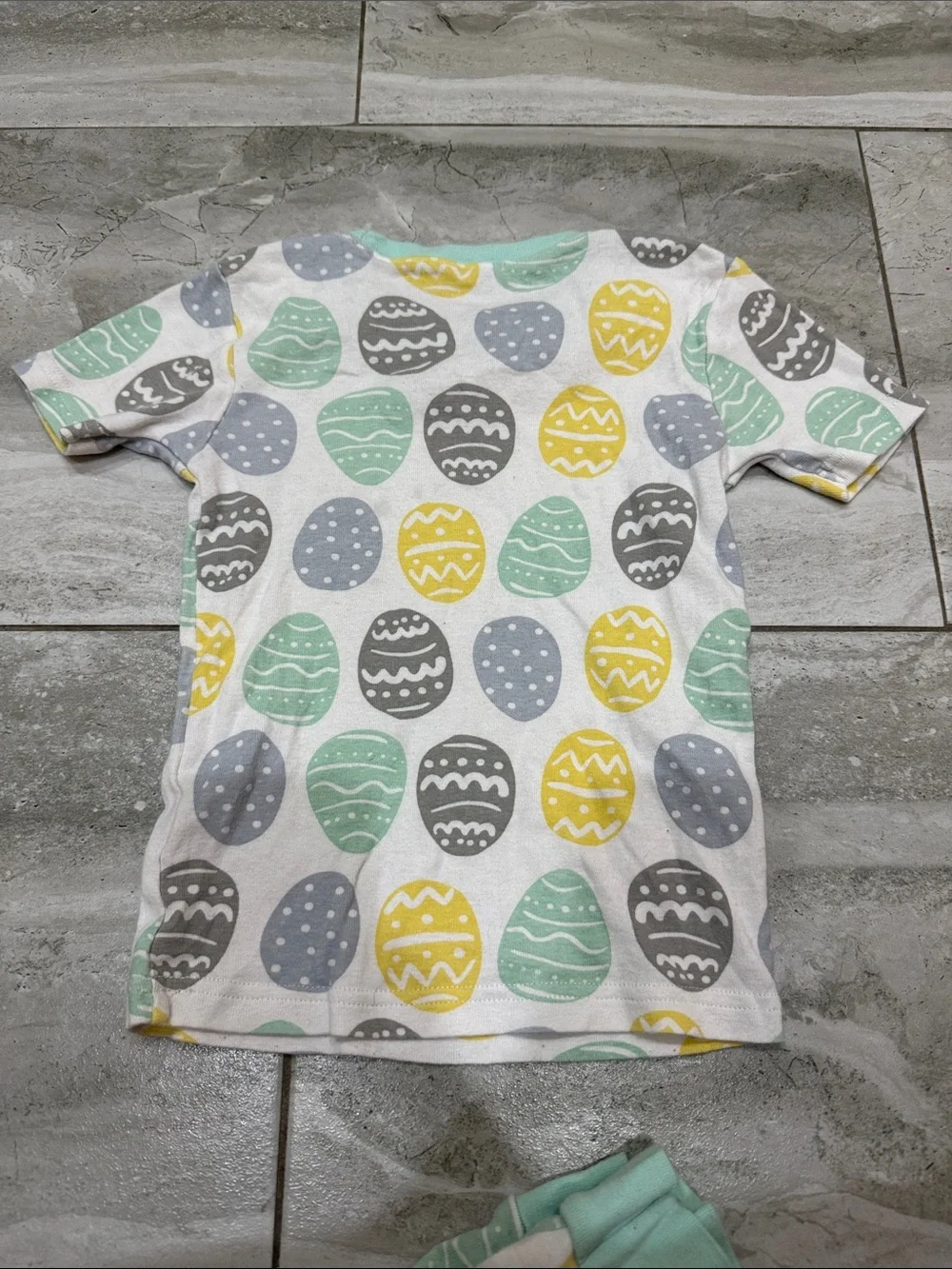 Carter's White Short-Sleeve Pajama Set with Mint, Yellow & Gray Egg Print